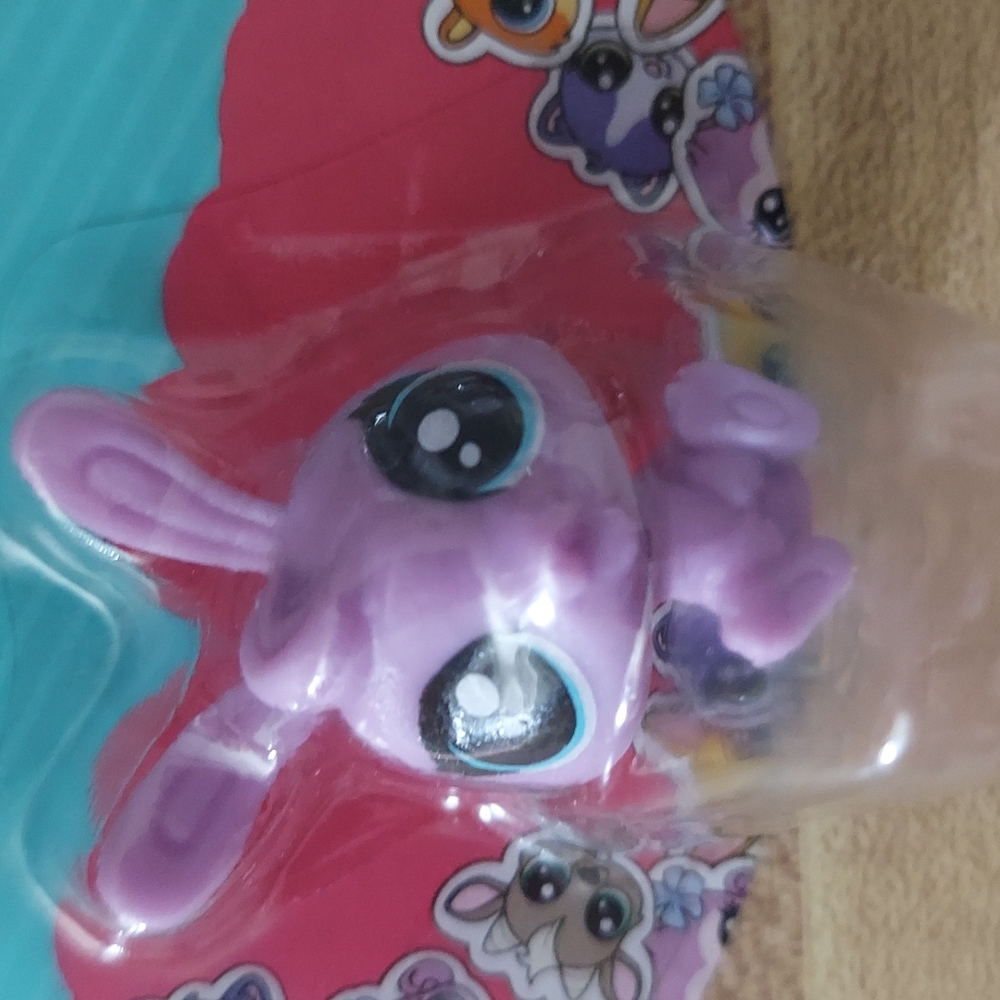 ❤️ Littlest Pet Shop Purple Rabbit - Picture 7 of 8